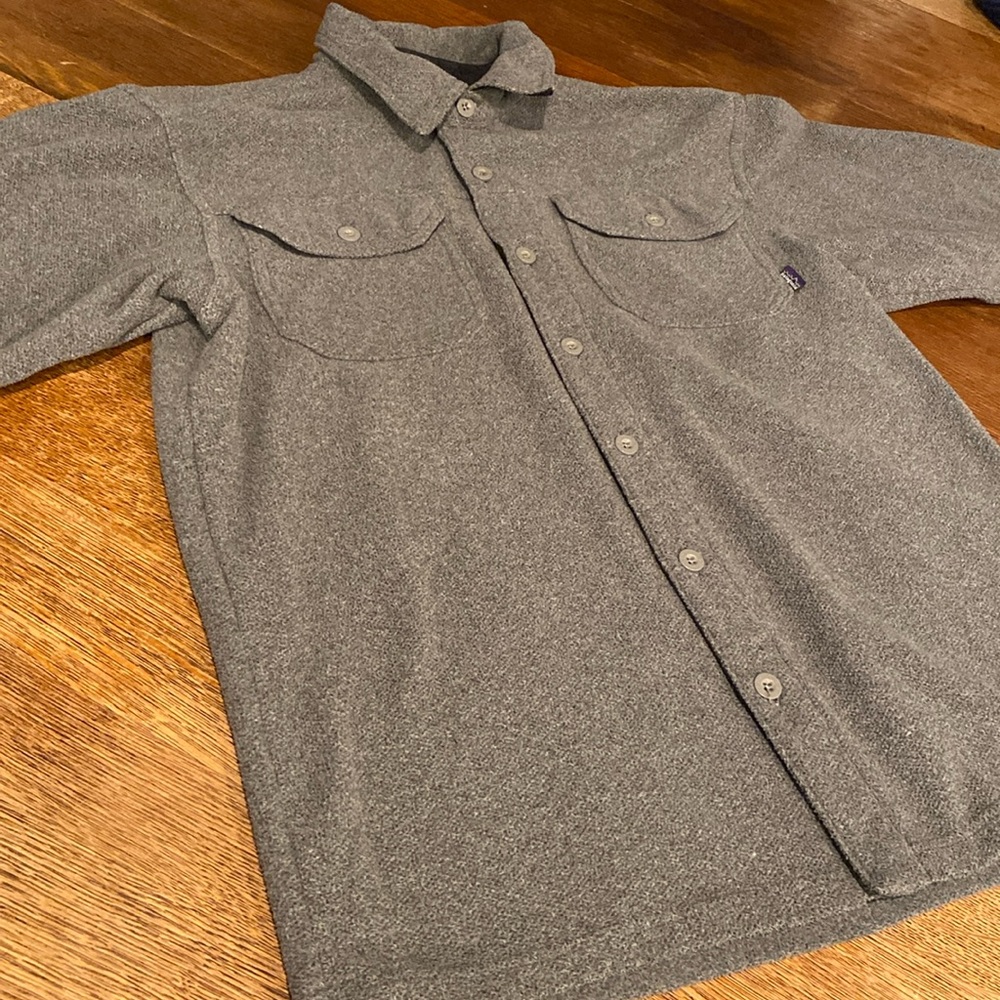 PATAGONIA GRAY FLEECE BUTTON UP SHIRT🔥